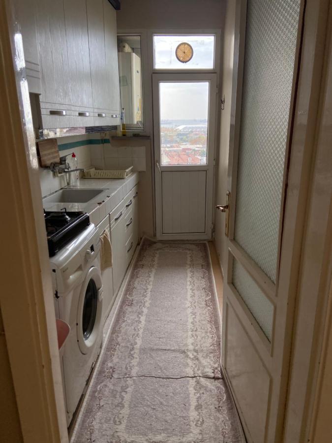 Deniz Manzarali Genis Konforlu Daire Appartement *